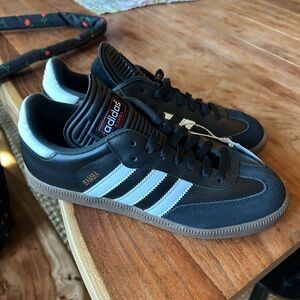 Adidas Samba Classic Sneakers